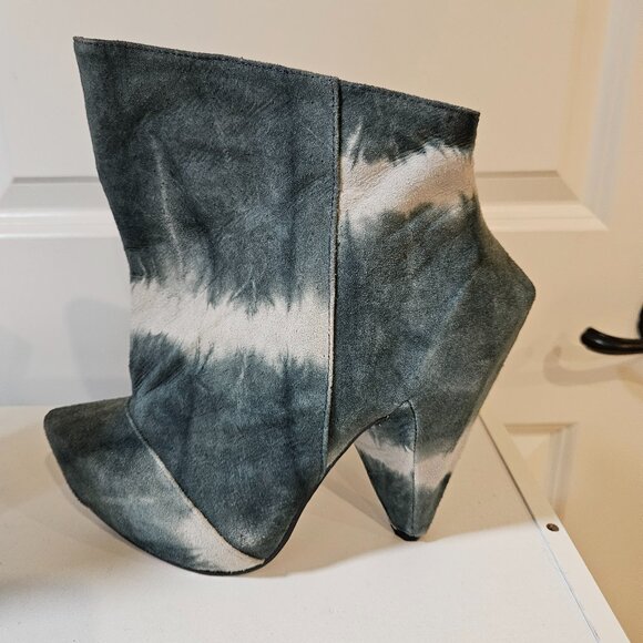 Irregular Choice Architecture Inspired Boots - Picture 4 of 10